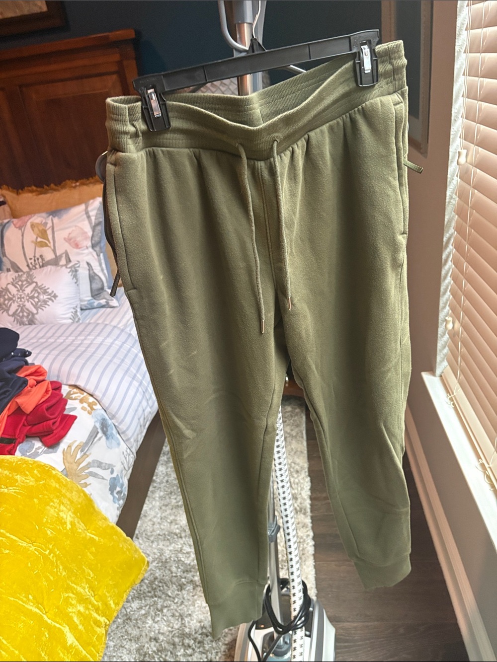 Women's Olive Green Jogger Pants - Casual Drawstring Sweatpants